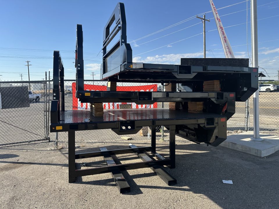 New 2026 Sure-Trac 97in x 112in Sure-Trac Recessed Gooseneck Flatbed Truck Bed Truck Bed