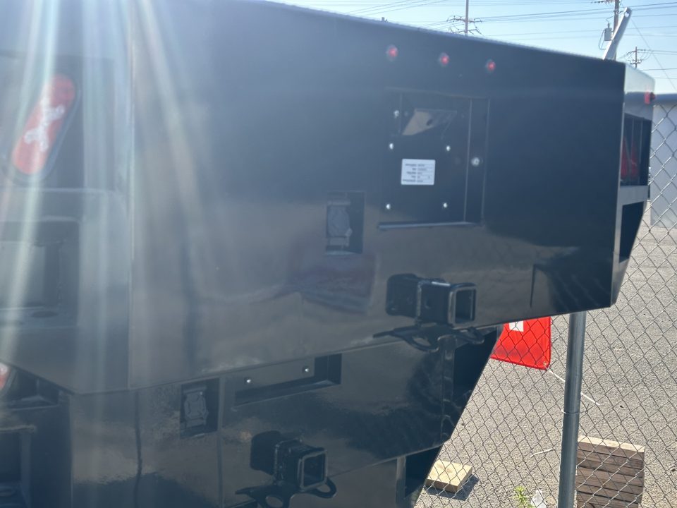 New 2026 Sure-Trac 97in x 112in Sure-Trac Recessed Gooseneck Flatbed Truck Bed Truck Bed