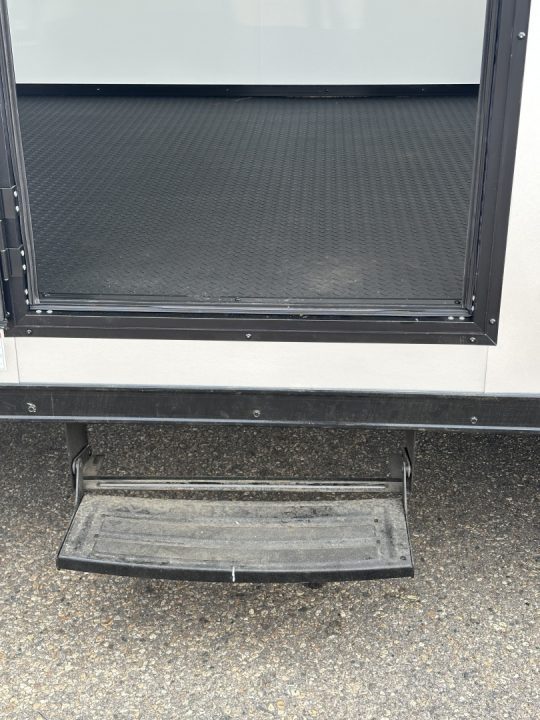 New 2025 Pace American 7.5 x 16 Moab Flat Top Sloped V-Nose Enclosed UTV Trailer 10K Cargo / Enclosed Trailer