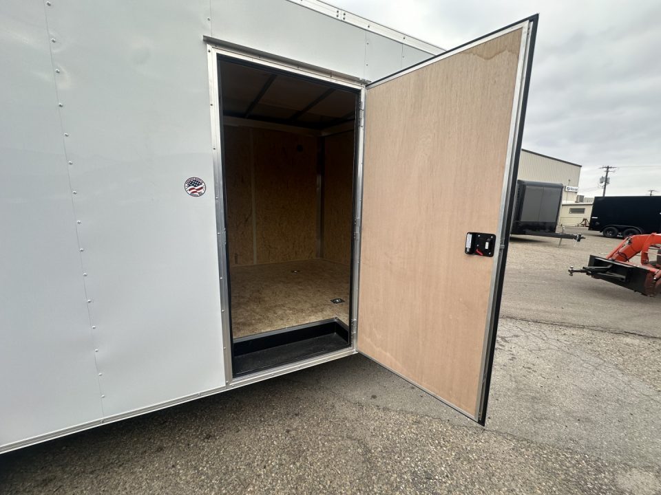 New 2026 Impact Trailers 8.5X20 Quake Flat Top V-Nose Car Hauler Car Hauler