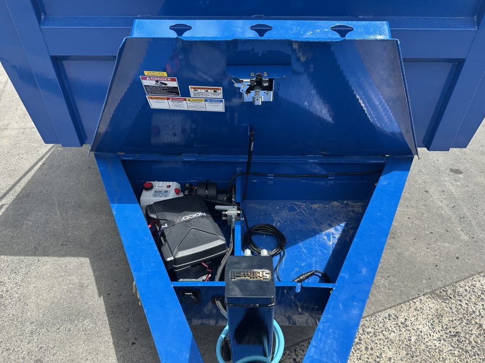 New PJ Trailer 14' Low-Pro Dump - 48" Sides (DV)