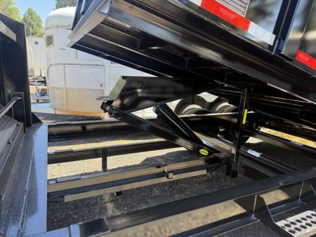 New 2026 Top Hat Trailers 7'X14' Gooseneck Dump Trailer 14000 lb G.V.W. 3' Sides Dump Trailer