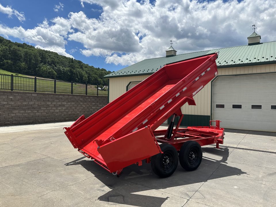 New PJ Trailers 14' Low-Pro Dump - 24" Sides (DL)