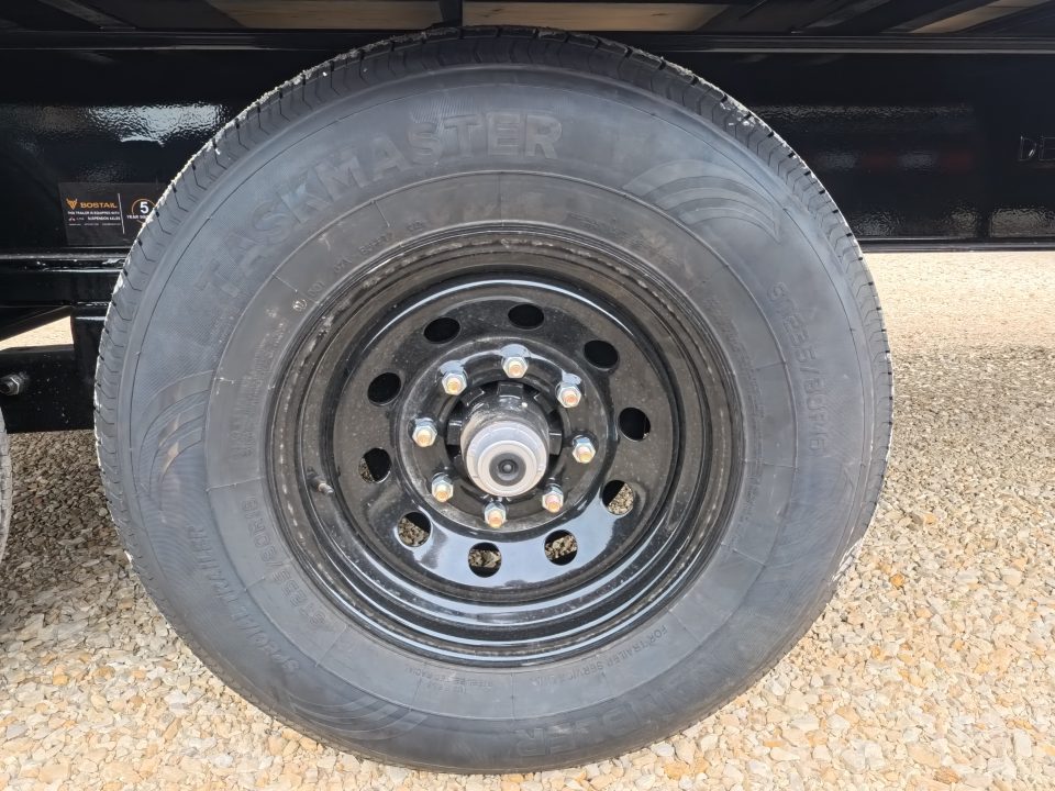 New 2027 Iron Bull 102" x 25' FDG (20+5) Gooseneck Deckover with 2)7K Dexter Straight Axles, F-Adj. Electric Brakes, Rampage Ramps, 4 Weld On D-Rings & 10 Ply Tires