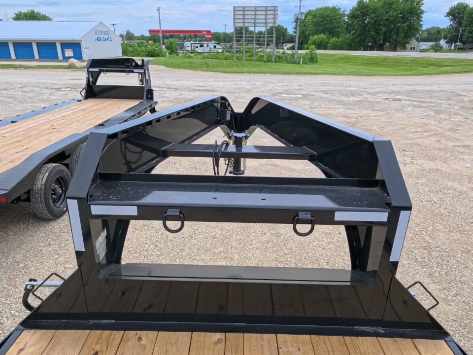 New 2027 Iron Bull 102" x 25' FDG (20+5) Gooseneck Deckover with 2)7K Dexter Straight Axles, F-Adj. Electric Brakes, Rampage Ramps, 4 Weld On D-Rings & 10 Ply Tires