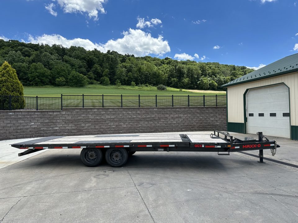 Used 2026 MAXX-D GT Tilt Trailer