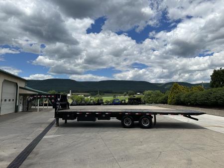 Used 2017 PJ Trailers TD 28' Tilt Trailer