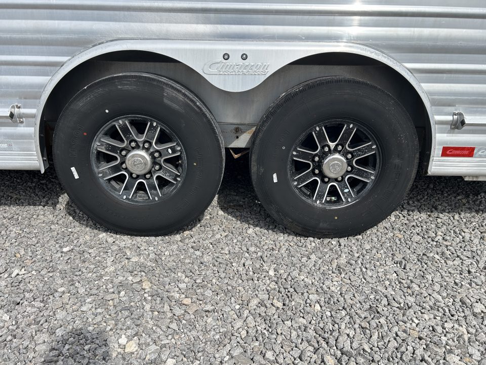 Used 2021 Cimarron Lonestar 13075