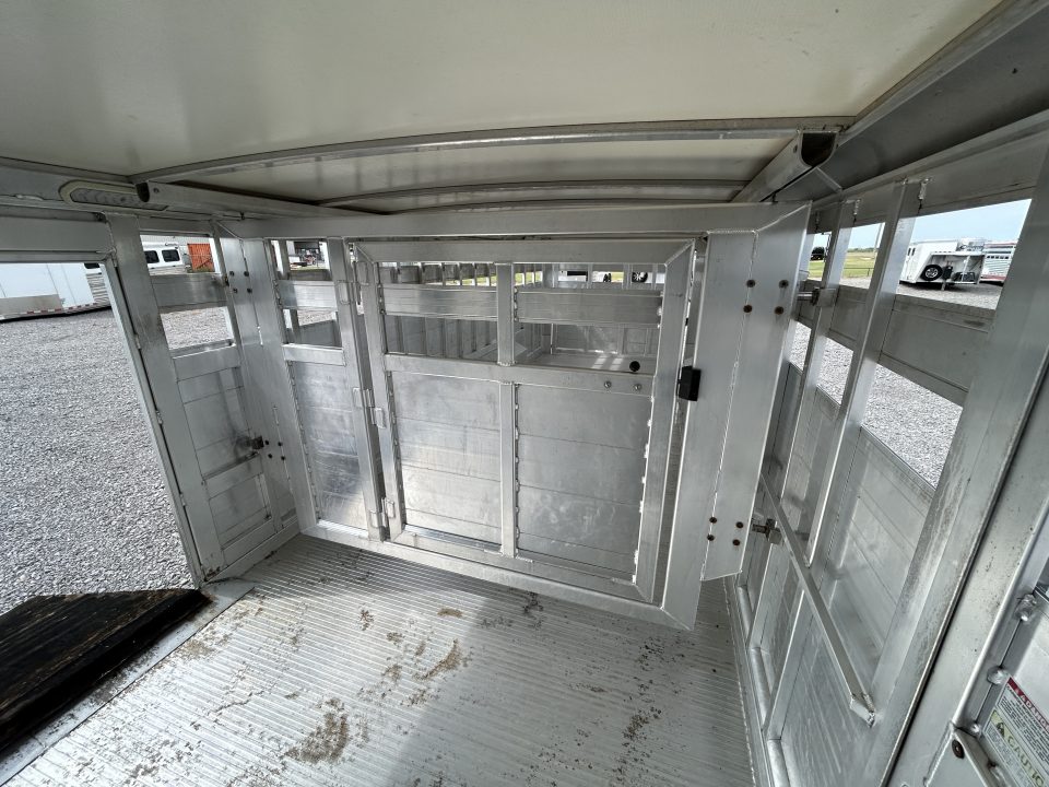 Used 2021 Cimarron Lonestar 13075