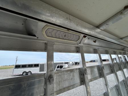 Used 2021 Cimarron Lonestar 13075