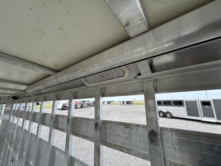 Used 2021 Cimarron Lonestar 13075