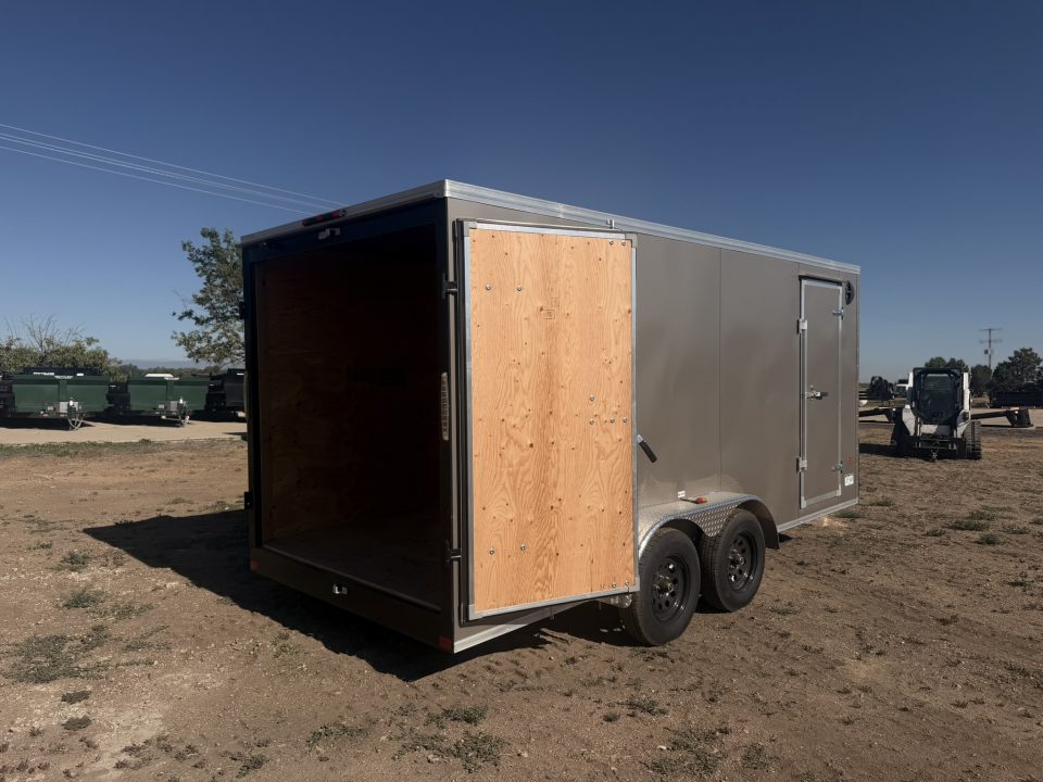 Used 2024 Southland Trailers 7-16 Enclosed BARNDOORS