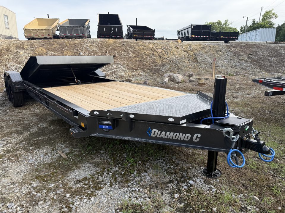 New 2026 Diamond C HDT 210 24’ Tilt Trailer, PACESETTER EDITION, 23K GVWR, HYD JACK, HEAVY FENDERS, FORK HOLDERS