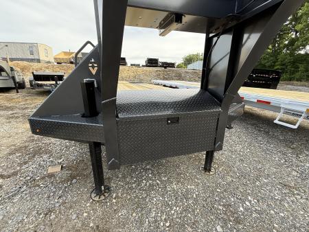 New 2026 Diamond C FMAX 210 32’ Flatbed Trailer, HYDRAULIC JACK, HYDRAULIC DOVETAIL, ALUMINUM OUTER WHEELS, 14 PLY TIRES