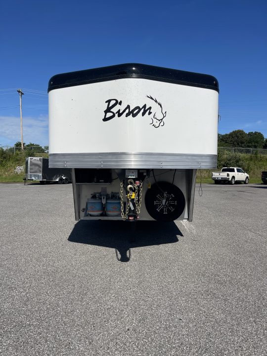 New 2026 Bison Trailers SV8209B-ALL ALUMINUM Horse Trailer