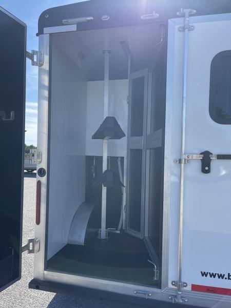 New 2026 Bison Trailers SV8209B-ALL ALUMINUM Horse Trailer