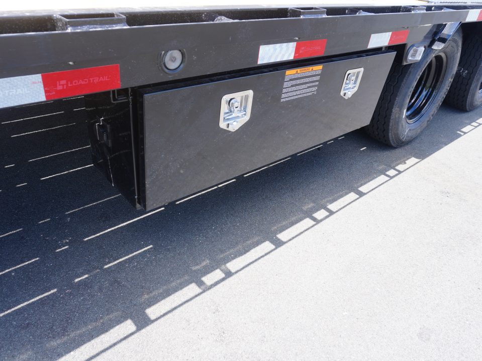 New 2026 Load Trail 102"x32' Low-Pro Gooseneck