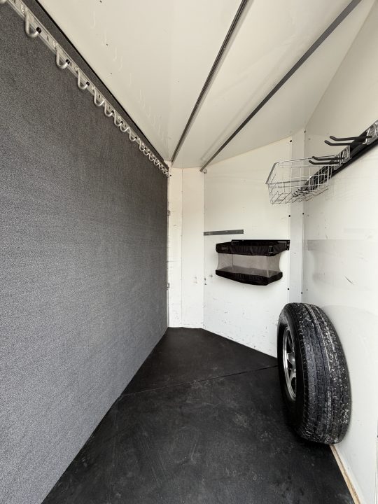 Used 2015 Sundowner 4 Horse Bumper Pull Horse Trailer