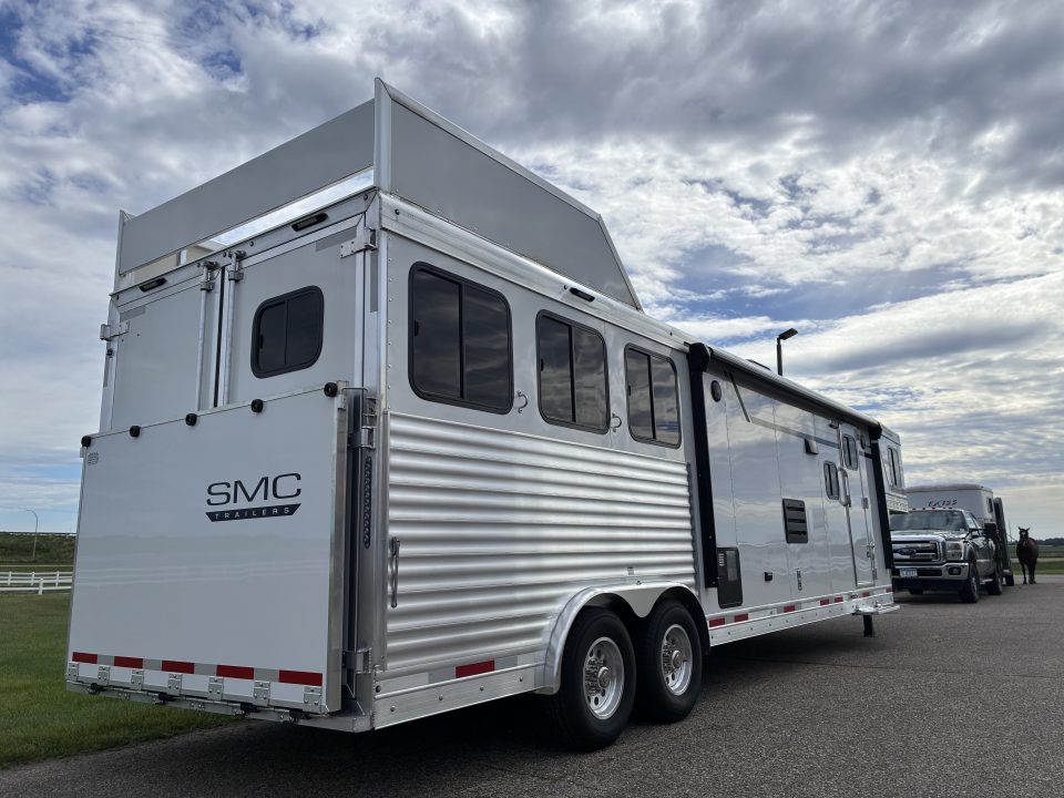 New 2027 SMC 3H 13'LQ Horse Trailer