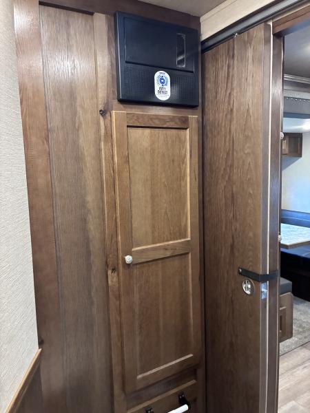 New 2027 SMC 3H 13'LQ Horse Trailer