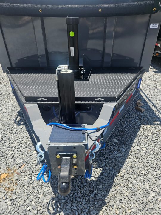 New 2026 Diamond C LPT208 Dump Trailer PACESETTER EDITION ***ABS BRAKES*** 32” SIDES , HYDRO JACK , SOLAR CHARGER