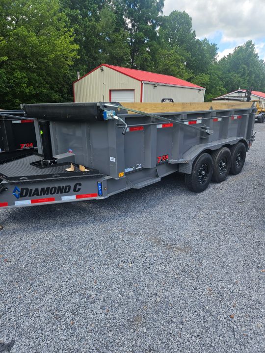 New 2026 Diamond C LPT307 Dump Trailer PACESETTER EDITION *** ABS BRAKES*** 7 GAUGE FLOOR & SIDES HYDRO JACK , SOLAR CHARGER