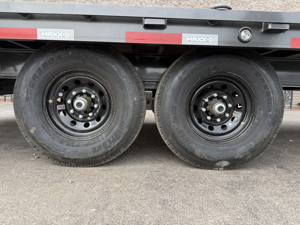 New 2026 MAXX-D 102”x24’ BP Deckover Flatbed – DOX