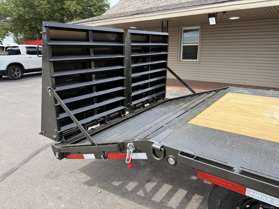 New 2026 MAXX-D 102”x24’ BP Deckover Flatbed – DOX
