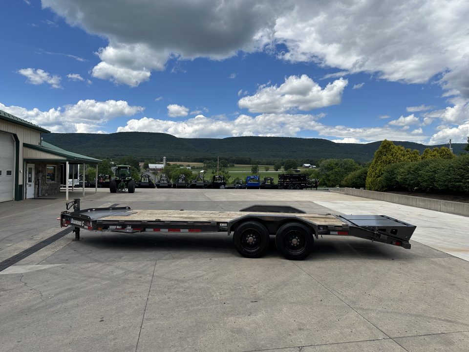 Used 2022 Diamond C Equipment trailer with Max Ramps (LPX 210)