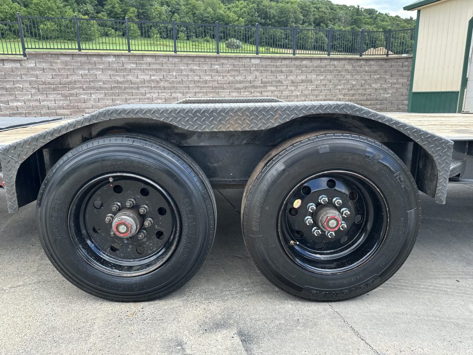 Used 2022 Diamond C Equipment trailer with Max Ramps (LPX 210)
