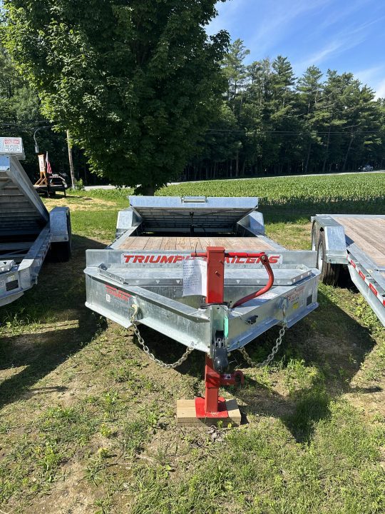 New 2025 Triumph Trailers GHTEH9-TA82X20-80 Tilt Trailer