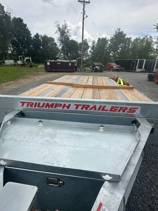 New 2026 Triumph Trailers GMDDF8-TA102X20+5-80 Deckover Trailer