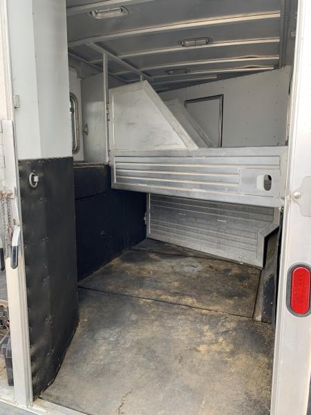 Used 2002 Featherlite Trailers 3H GN