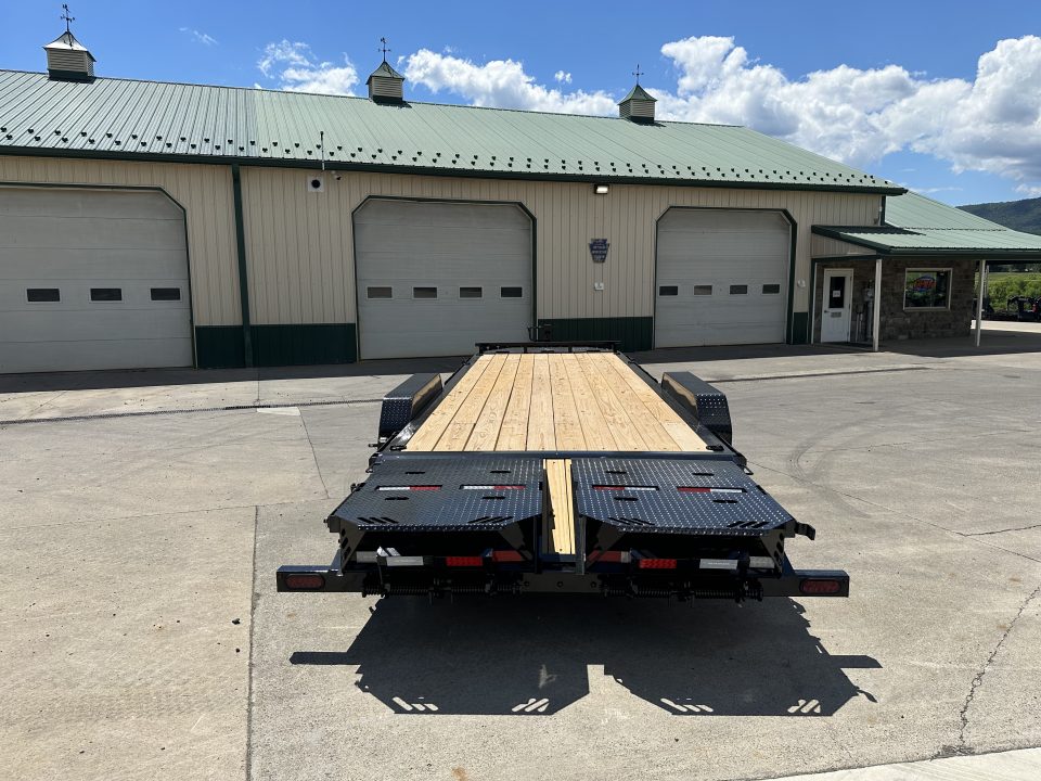 New PJ Trailers 24' Pro-Beam Equipment Trailer (EV)