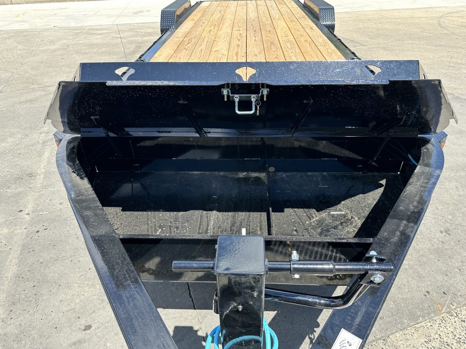 New PJ Trailers 24' Pro-Beam Equipment Trailer (EV)