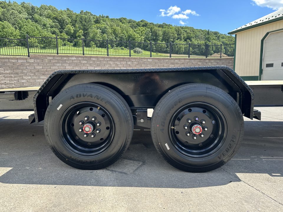 New PJ Trailers 24' Pro-Beam Equipment Trailer (EV)