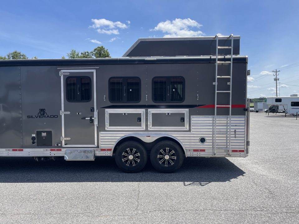 Used 2023 Bison Trailers 8316 Horse Trailer