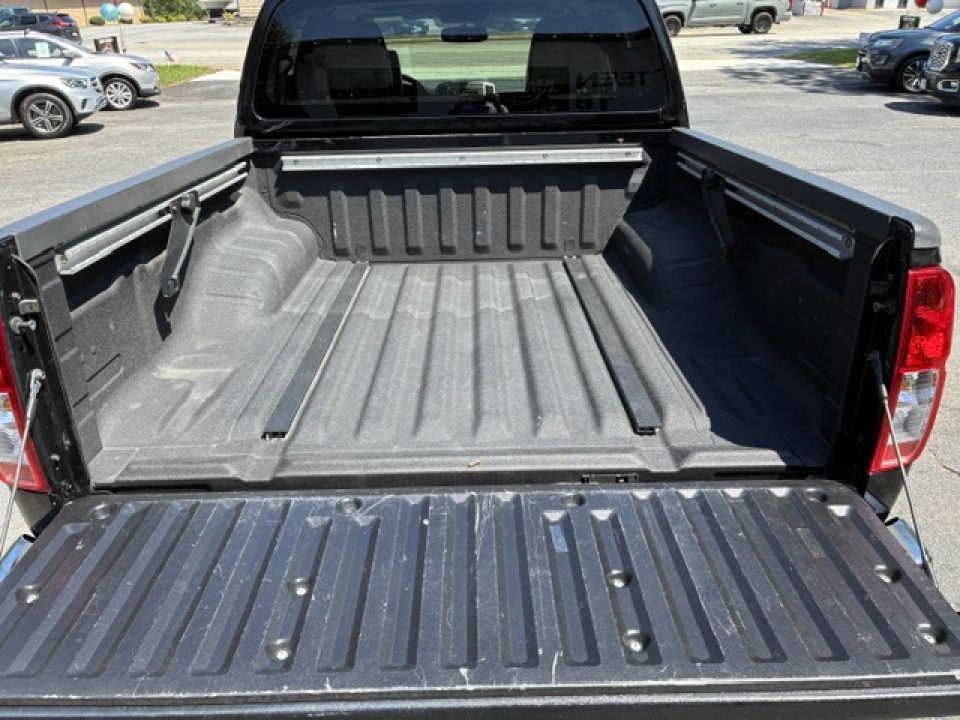 Used 2013 Nissan Frontier Truck