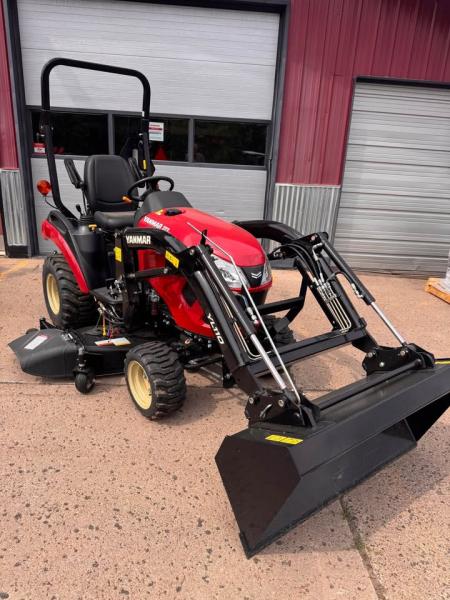 New 2024 YANMAR SA223BI-LD (Tractor, Loader, Deck)