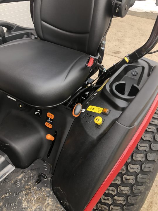 New 2026 Yanmar SA325BT-LD (Tractor, Loader, Deck)