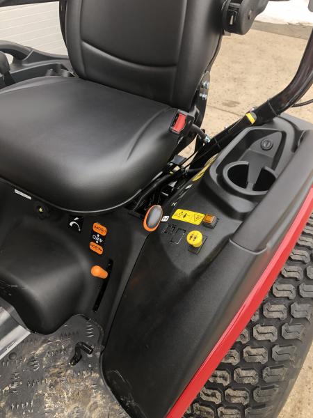 New 2026 Yanmar SA325BT-LD (Tractor, Loader, Deck)