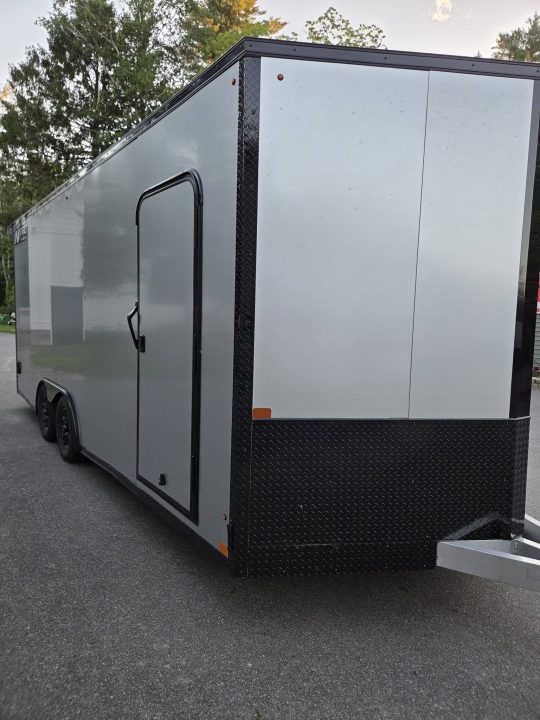 New 2026 Nitro 8.5x20 enclosed car hauler black out package extra height with spoiler Car / Racing Trailer