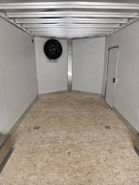 New 2026 Nitro 8.5x20 enclosed car hauler black out package extra height with spoiler Car / Racing Trailer