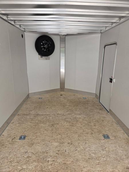 New 2026 Nitro 8.5x20 enclosed car hauler black out package extra height with spoiler Car / Racing Trailer