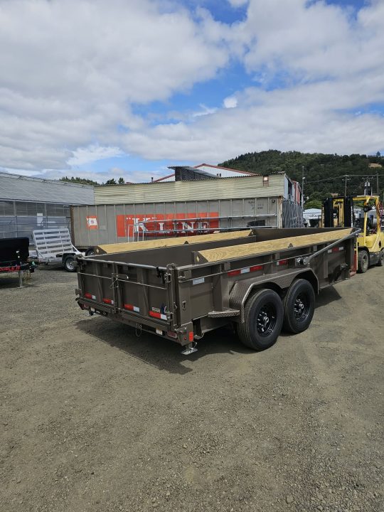 New DUMP TRAILER 2026 Diamond C LPT207 82X14 LOW PROFILE 15500 GVWR LITHIUM UPGRADE MOCHA METALLIC