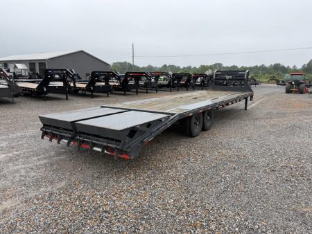 Used 2022 Lamar 102"X30' 14K GVWR Gooseneck Flatbed Trailer