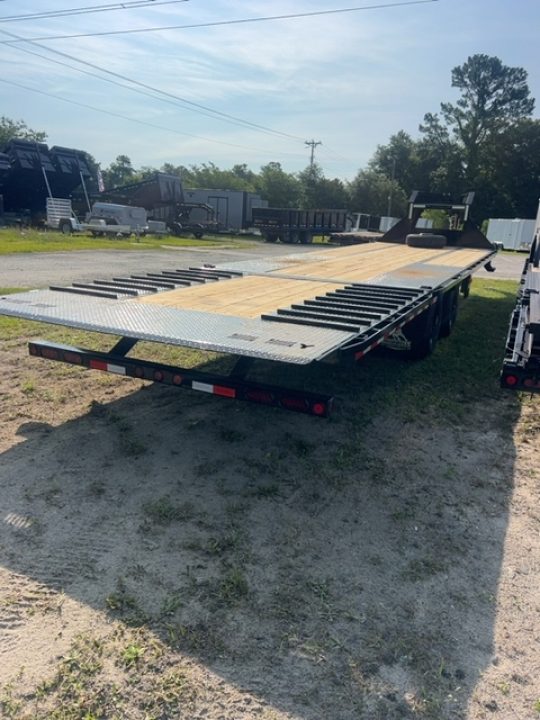 New 2026 Iron Bull 8.5X32 Flatbed Trailer