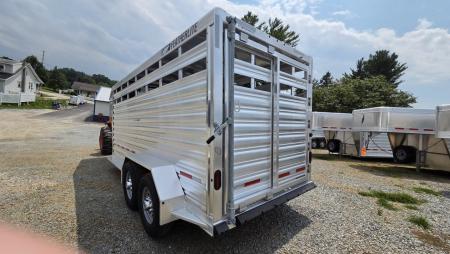 New 2026 Featherlite Trailers 8117 GN 6'7"X16TA Stock / Stock Combo Trailer