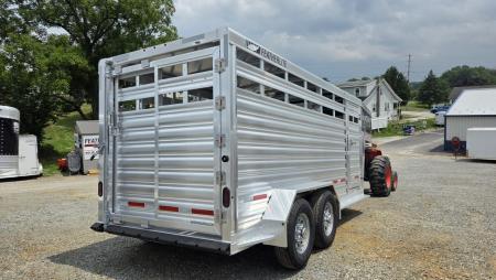 New 2026 Featherlite Trailers 8117 GN 6'7"X16TA Stock / Stock Combo Trailer