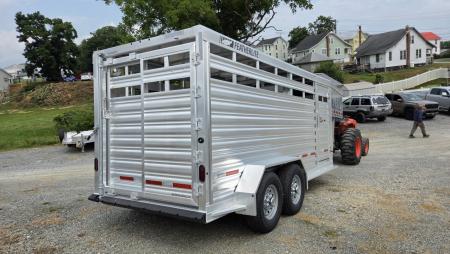 New 2026 Featherlite Trailers 8117 GN 6'7"X16TA Stock / Stock Combo Trailer